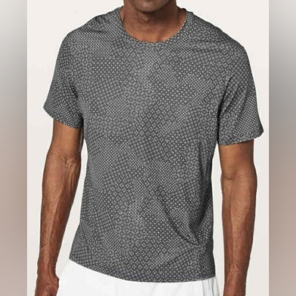 lululemon athletica Other - Lululemon Mens Run Out Short Sleeve - M/L